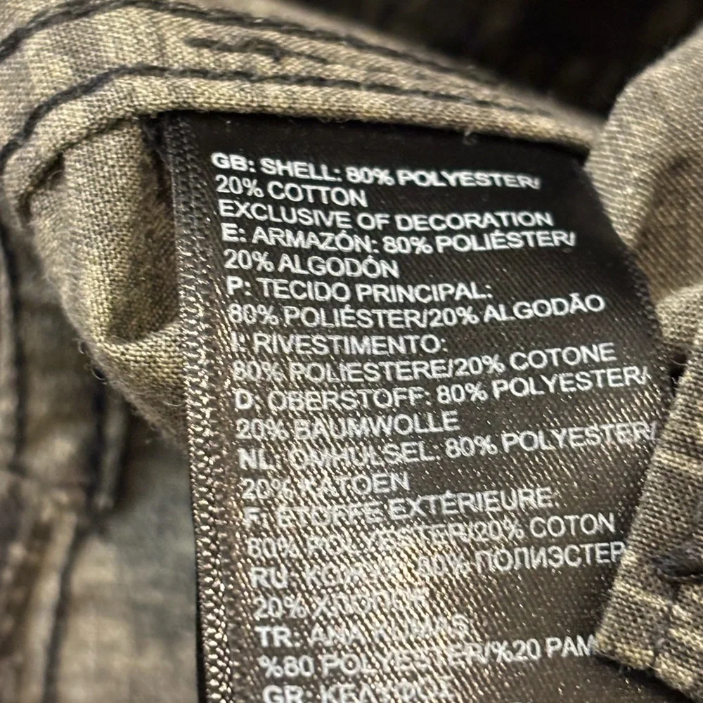 The North Face‎ Black and Gray Patterned Button Down Shirt